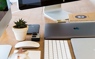 德州扑克游戏部门-年终总决赛分组形势平均 德约纳达尔出线不容易